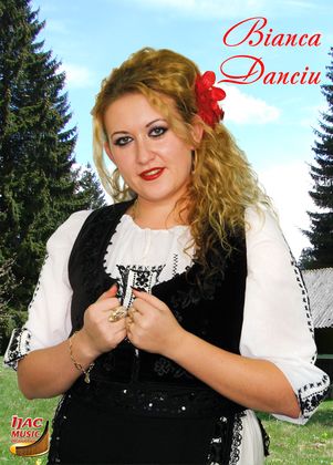 Portret Bianca Danciu — interpret de muzică populară la Ijac Music Production