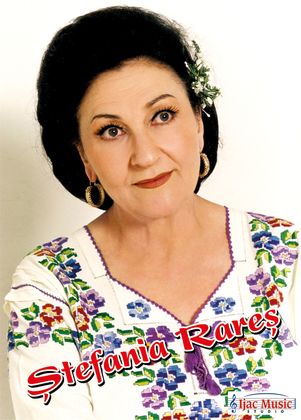 Portret Stefania Rareș — interpret de muzică populară la Ijac Music Production